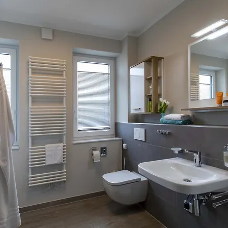- Vespucci Apartman *